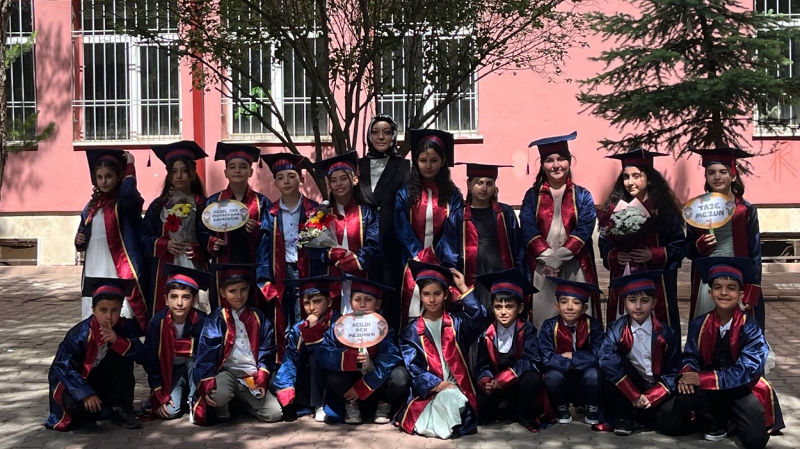 4/C Sınıfı Mezuniyeti